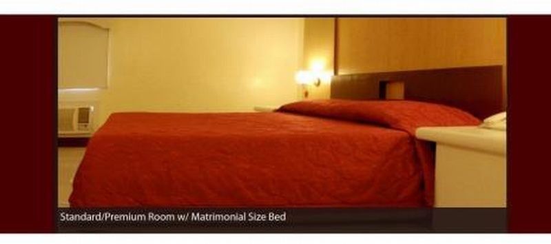 Cherry Blossoms Hotel มะนิลา ภายนอก รูปภาพ