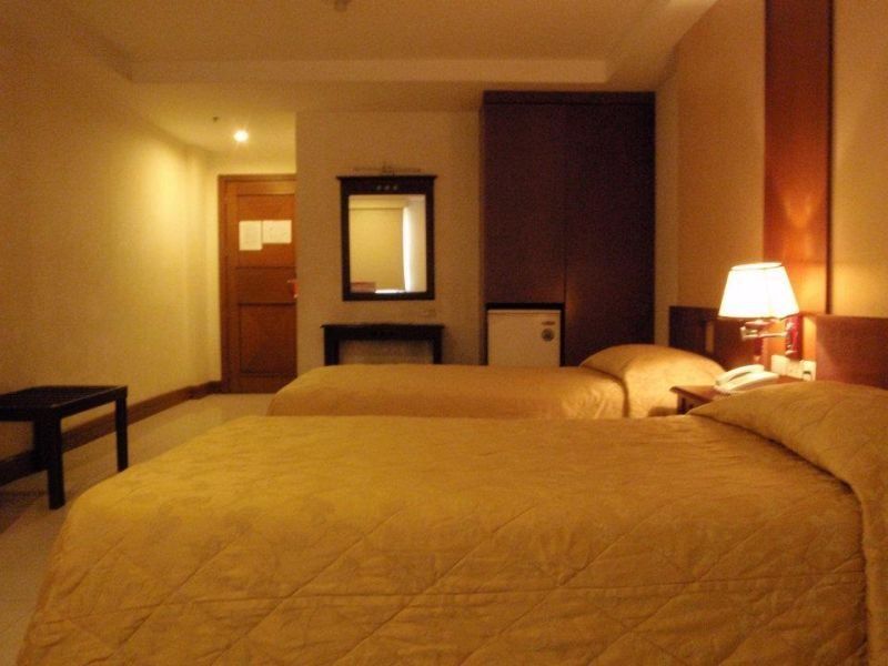 Cherry Blossoms Hotel มะนิลา ภายนอก รูปภาพ